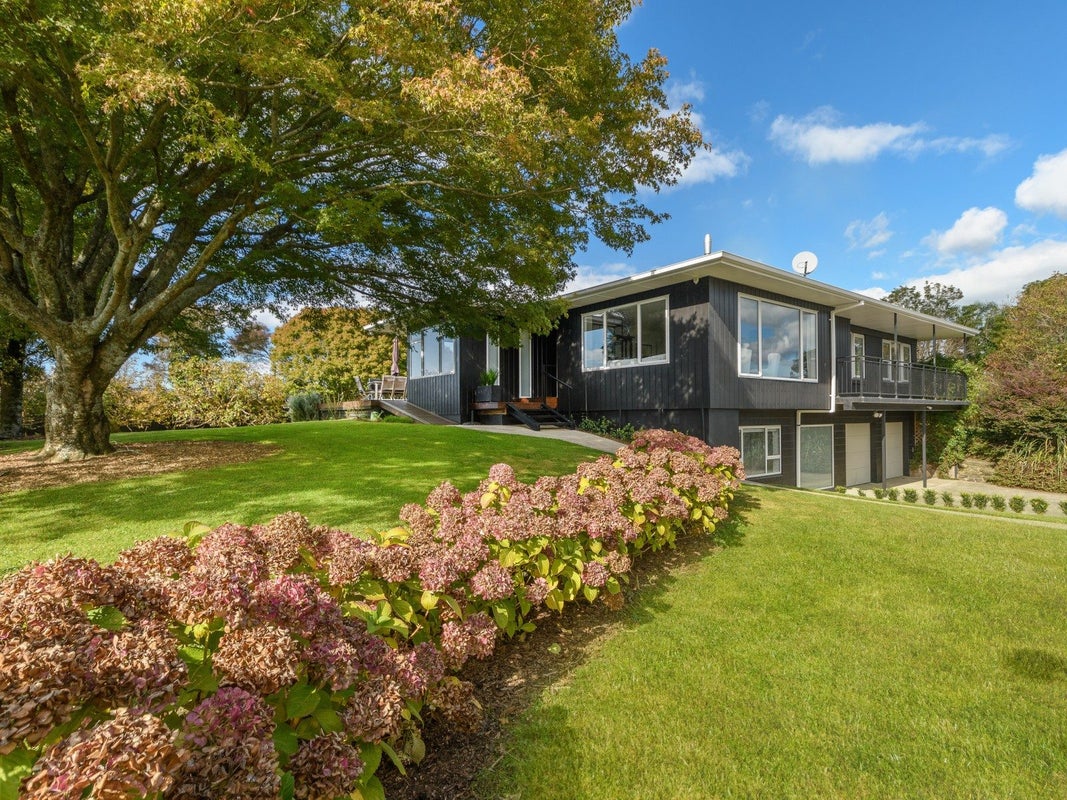 86 Prole Road, Omokoroa, Tauranga - Carousel 1