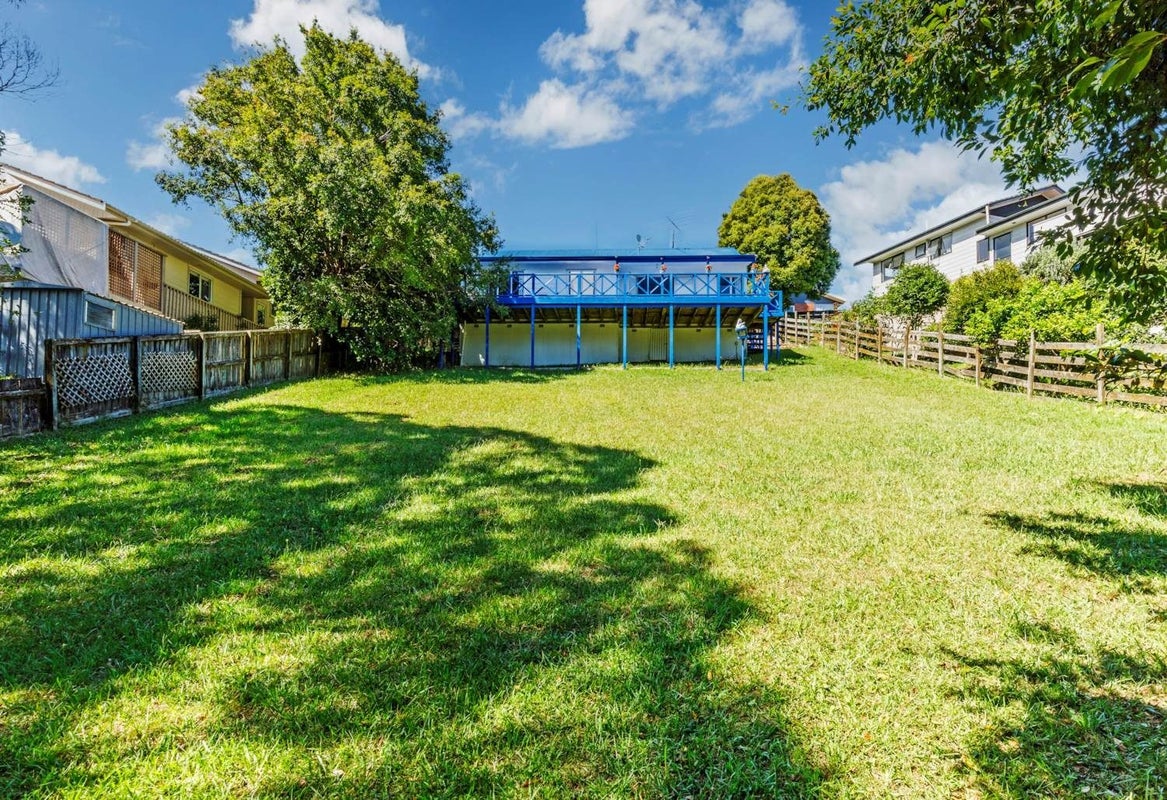 13 Trias Road, Totara Vale, Auckland - Carousel 15