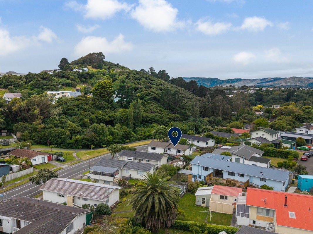 119 Spinnaker Drive, Whitby, Porirua - Carousel 15