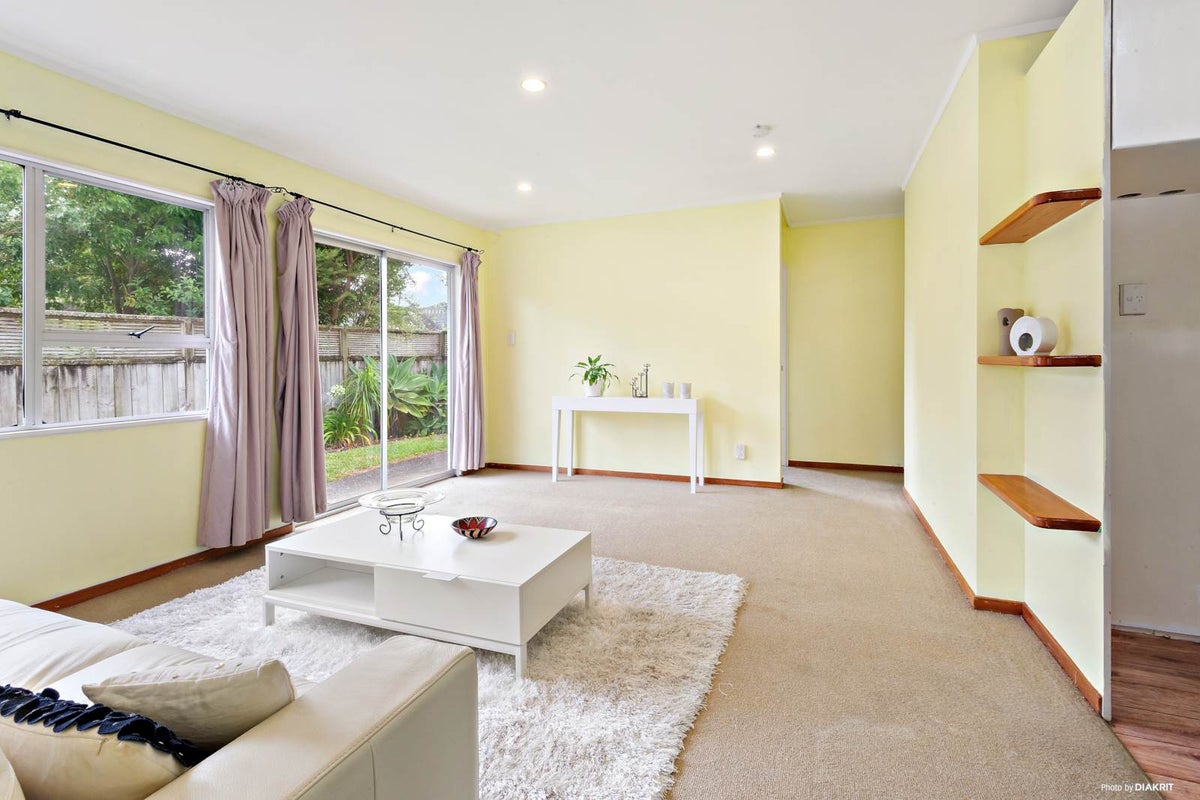 1/22 Dunraven Place, Torbay, Auckland - Carousel 2