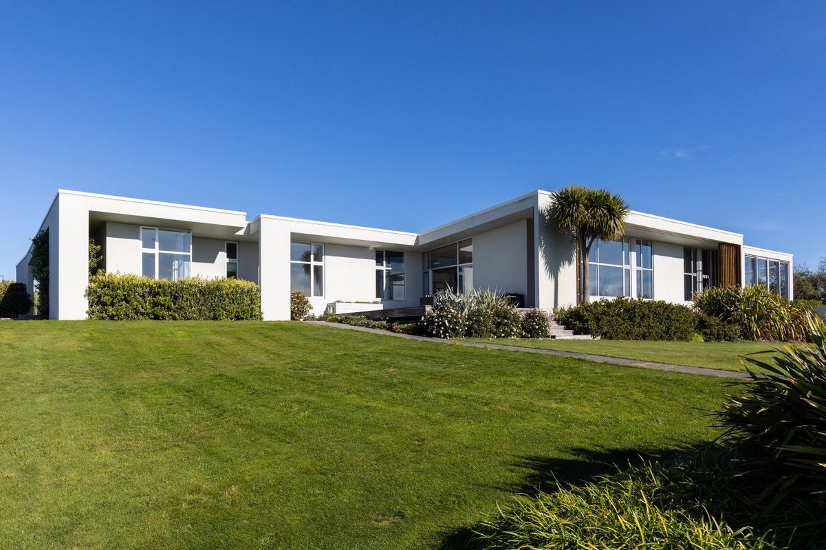 127 Fairbourne Drive, Blenheim - Carousel 38