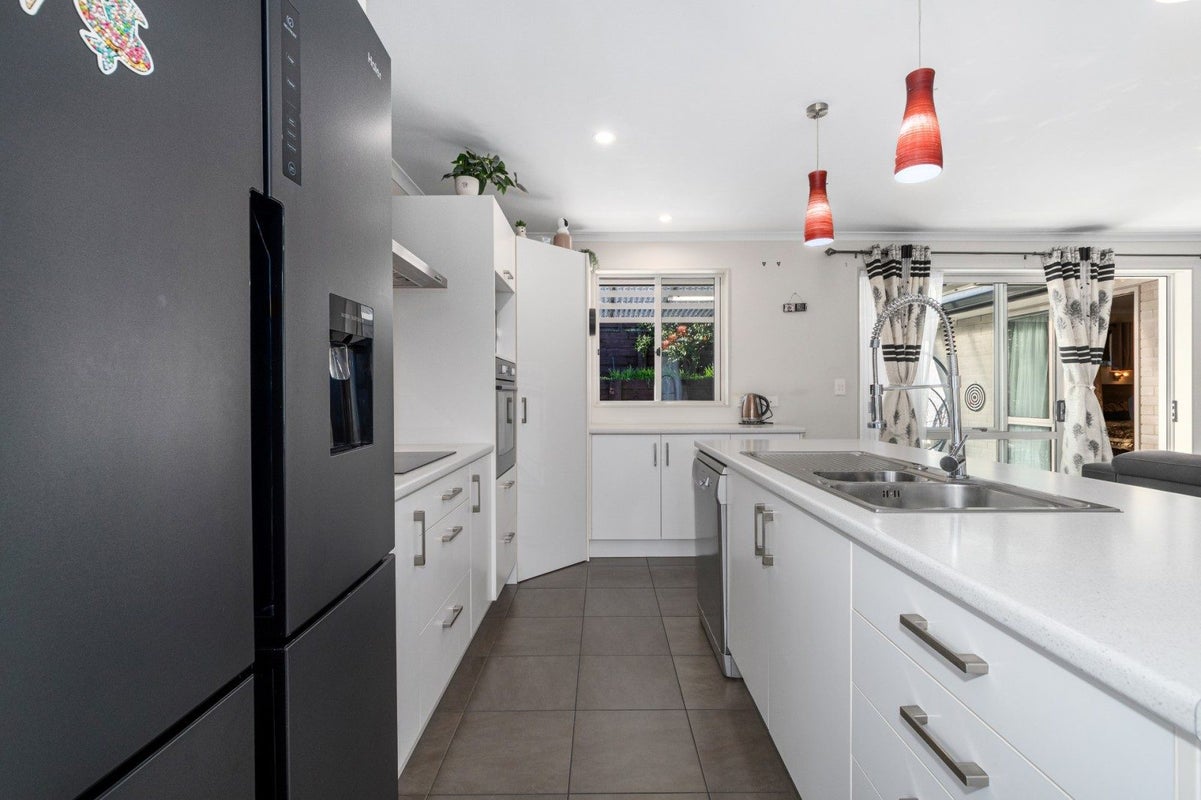 65 Falcon Drive, Welcome Bay, Tauranga - Carousel 1