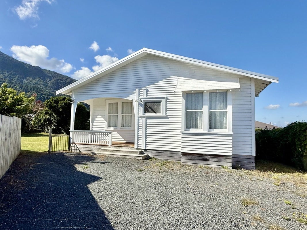 5A Henton Street, Te Aroha, Waikato - Carousel 1