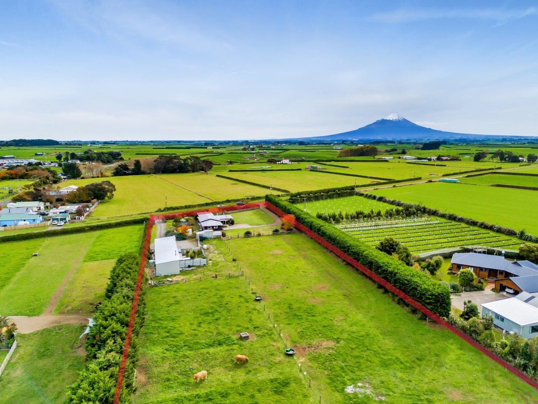5883 Mountain Road, Hawera - Carousel 42