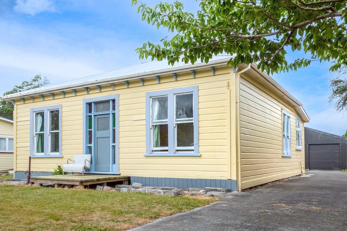 17 Waite Street, Featherston, Featherston - Carousel 14
