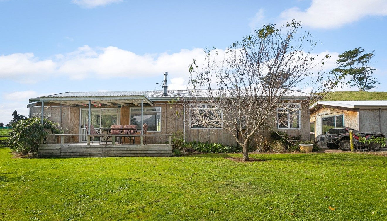 12 Upland Road, Aongatete, Katikati - Carousel 1