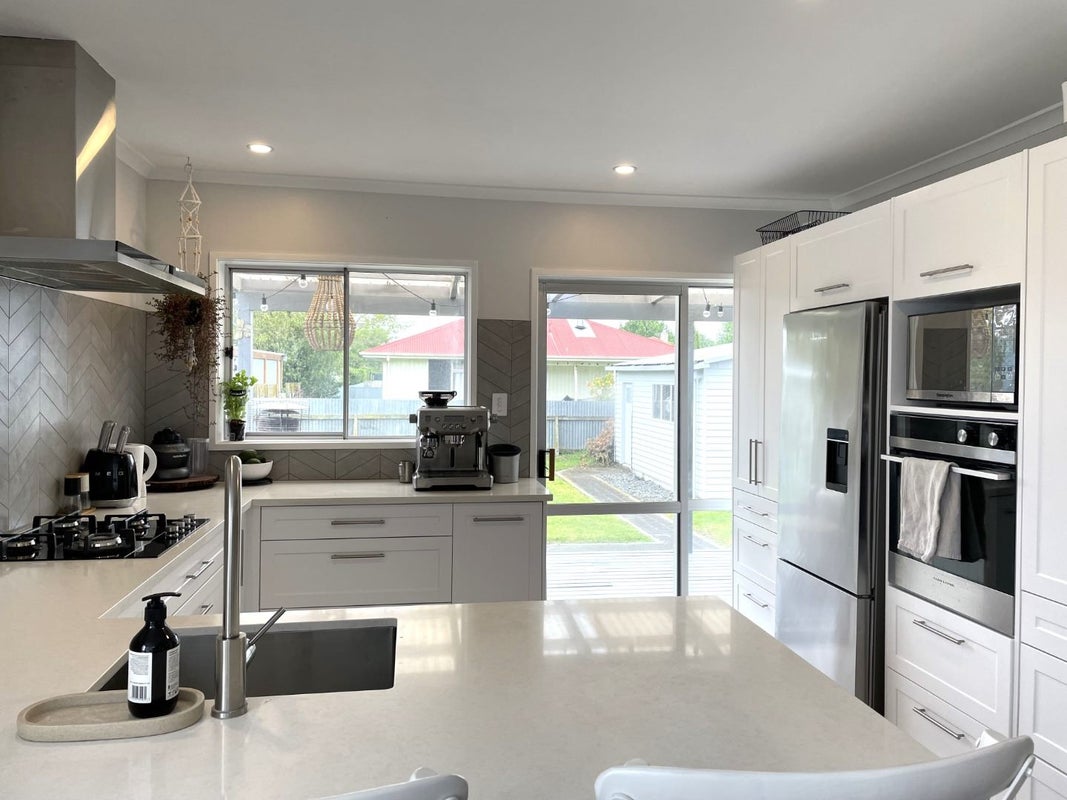 60 Douglas Mclean Avenue, Marewa, Napier - Carousel 2