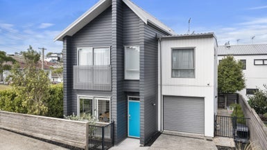 15A Melling Street, Glen Innes, Auckland - Carousel 1