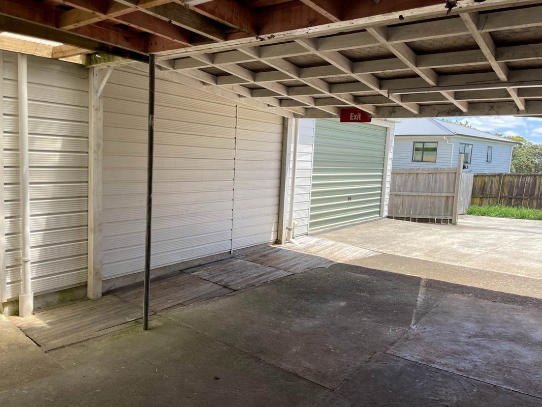 129 Sunnyside Road, Sunnyvale, Auckland - Carousel 2