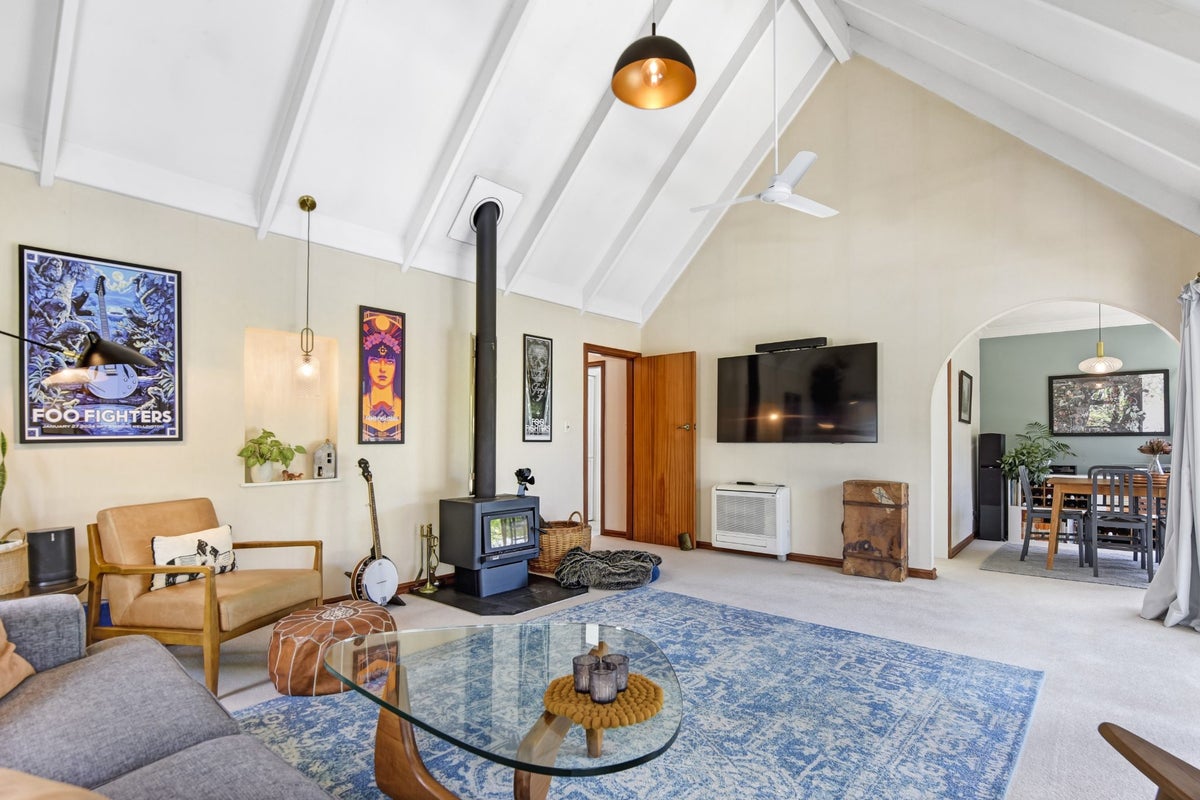2/4 Byron Place, Stoke, Nelson - Carousel 2