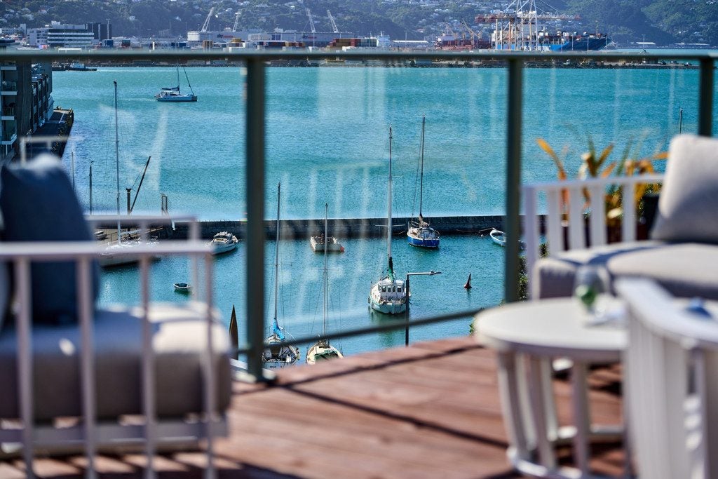 63 Roxburgh Street, Mount Victoria, Wellington - Carousel 1