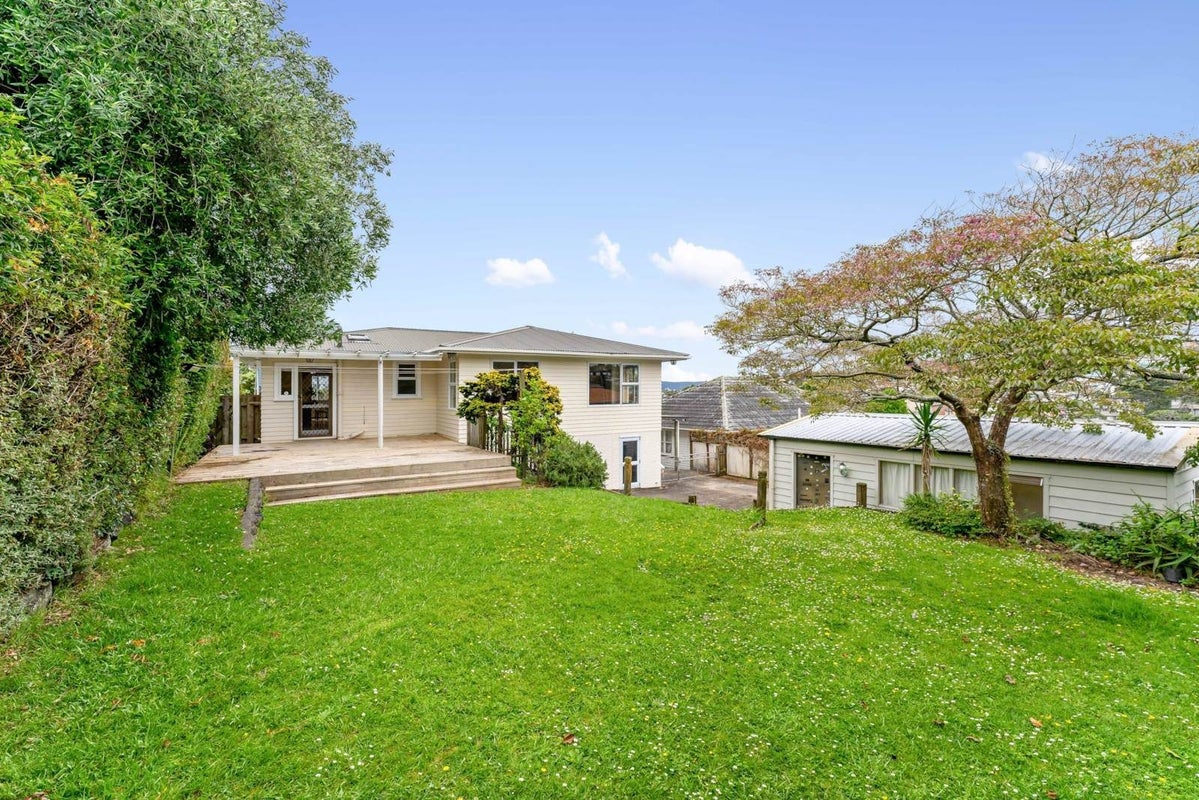 57 Ellis Avenue, Mount Roskill, Auckland - Carousel 2