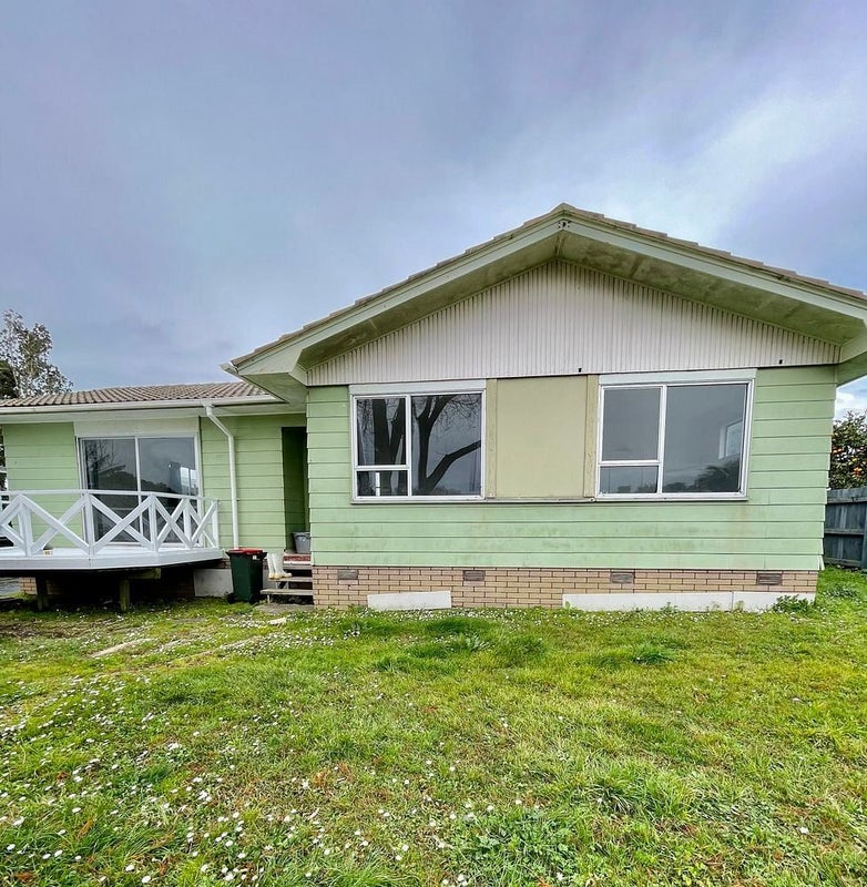 11 Ulay Place, Clover Park, Auckland - Carousel 16