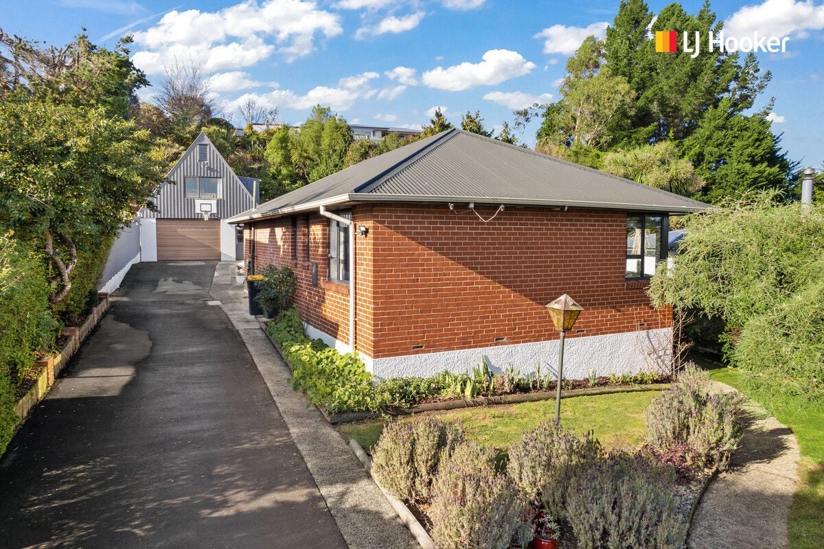 15 Shipka Street, Abbotsford, Dunedin - Carousel 1