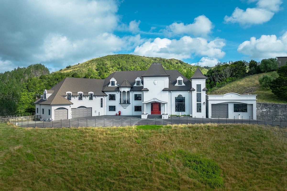 99 Parakiore Road, Ngararatunua, Whangarei - Carousel 42