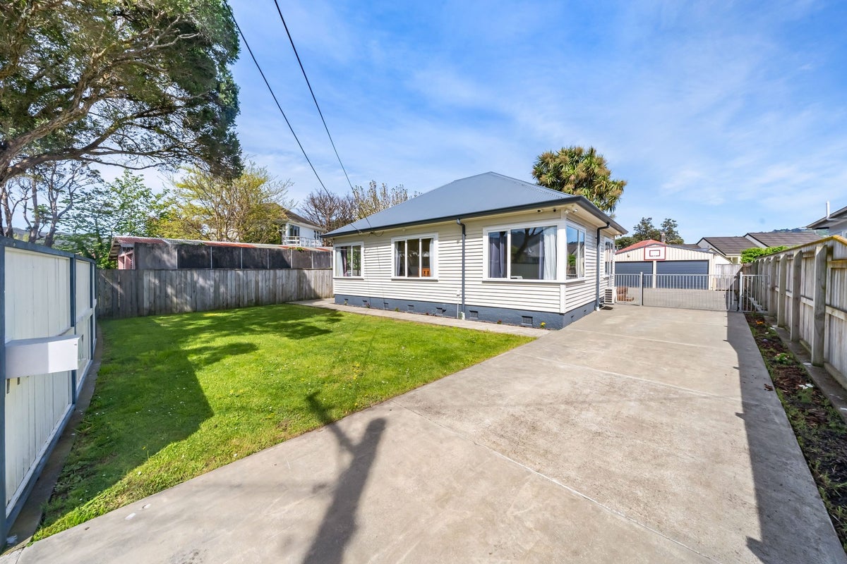 1 Scanlan Street, Avalon, Lower Hutt - Carousel 2