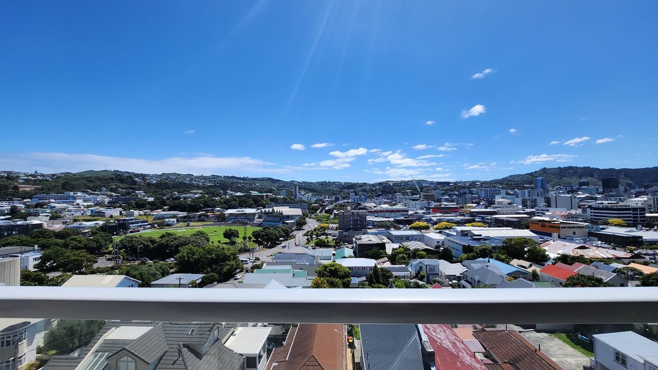804/131 Brougham Street, Mount Victoria, Wellington - Carousel 1