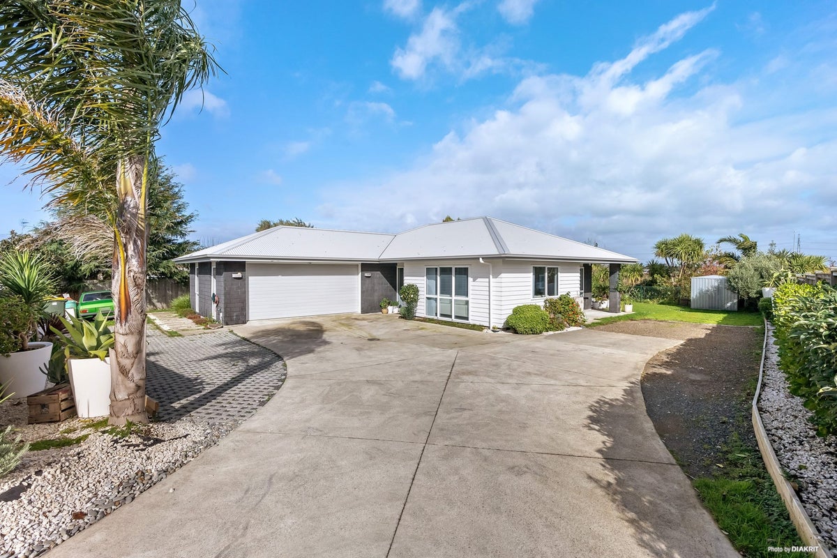 589D Great South Road, Rosehill, Papakura - Carousel 2