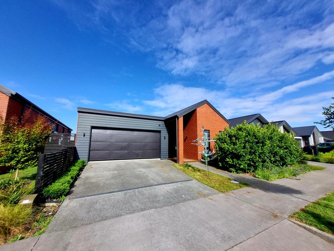 19 Voight Avenue, Chartwell, Hamilton - Carousel 1