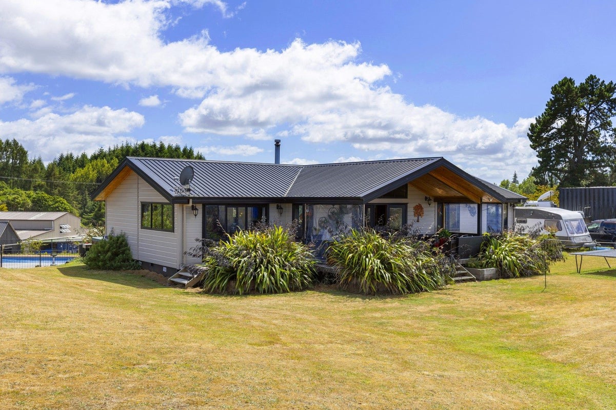 333 Palmer Mill Road, Wairakei, Taupo - Carousel 1