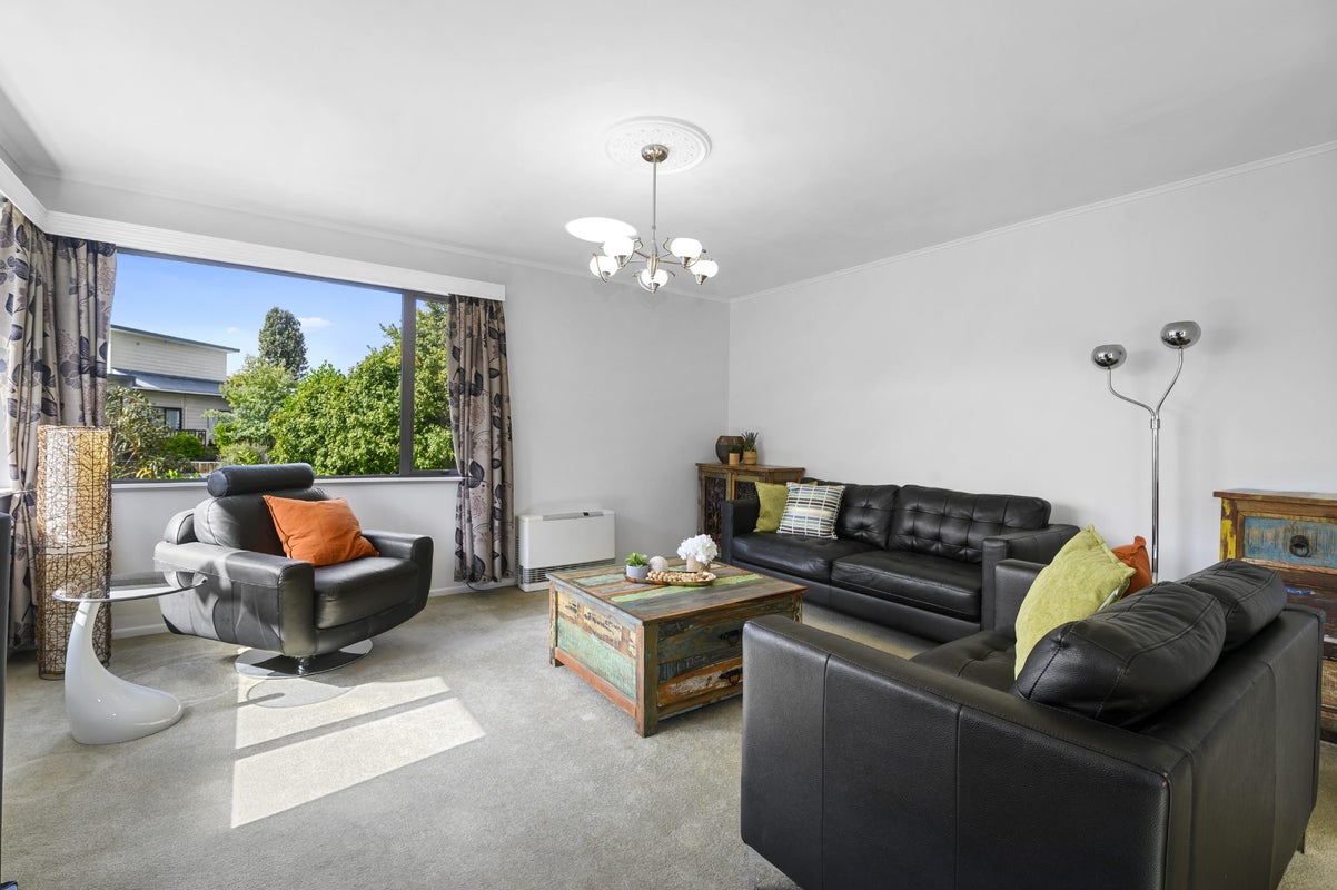 4 Burn Road, Lynmore, Rotorua - Carousel 2