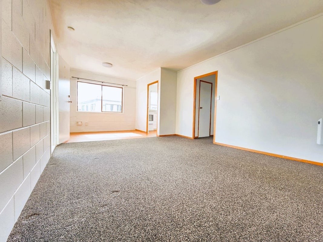 8/106 St Lukes Road, Mount Albert, Auckland - Carousel 2