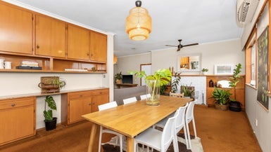 24 Chaucer Road South, Hospital Hill, Napier - Carousel 1