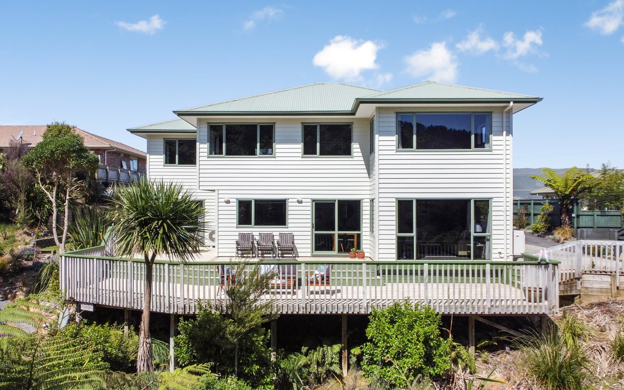 67 Percy Kinsman Crescent, Riverstone Terraces, Upper Hutt - Carousel 2
