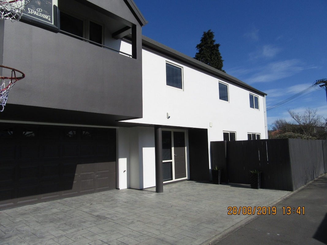40 Dover Street, St Albans, Christchurch - Carousel 1