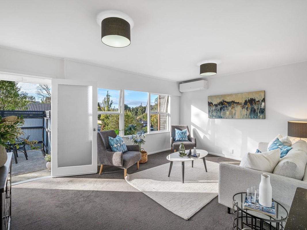 2/6 Tallington Crescent, Torbay, Auckland - Carousel 2