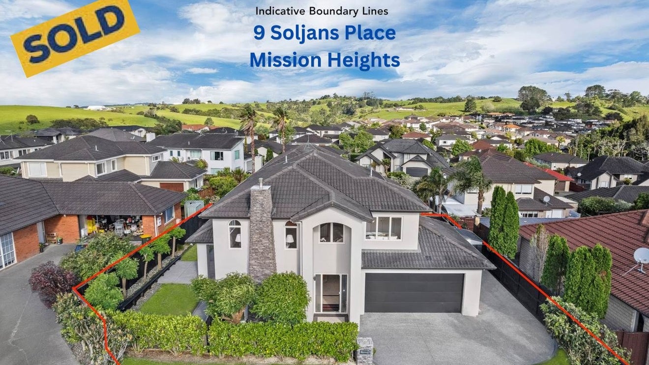 9 Soljans Place, Flat Bush, Auckland - Carousel 1