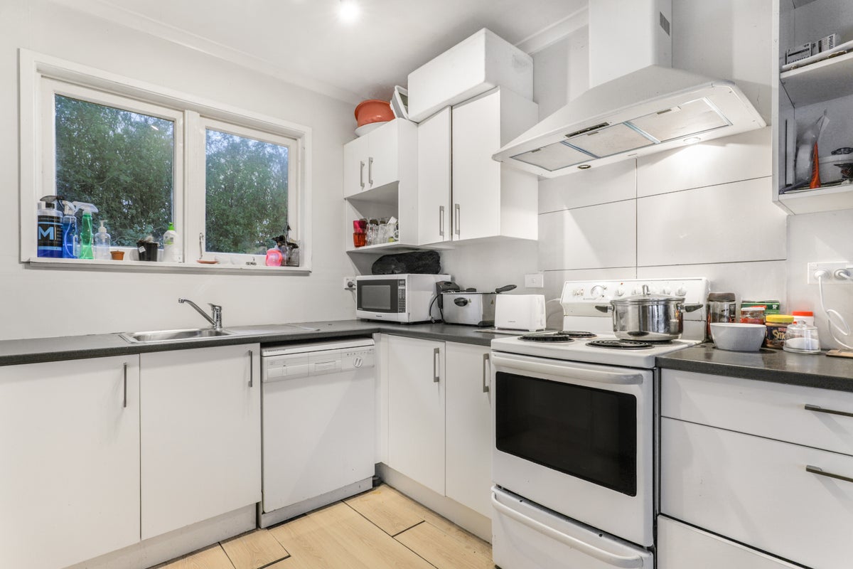 2/22 Tawa Crescent, Manurewa, Auckland - Carousel 2