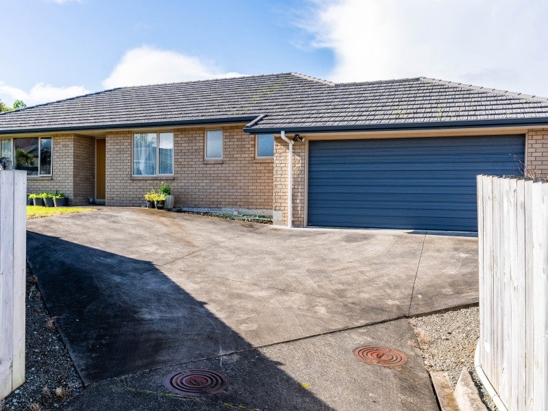 61 Ridgeway Drive, Kamo, Whangarei - Carousel 1