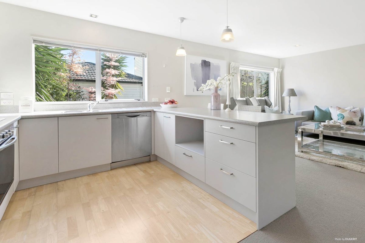 37C Campbell Road, Onehunga, Auckland - Carousel 2
