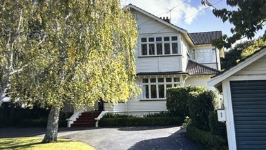1 Shipherds Avenue, Epsom, Auckland - Carousel 1