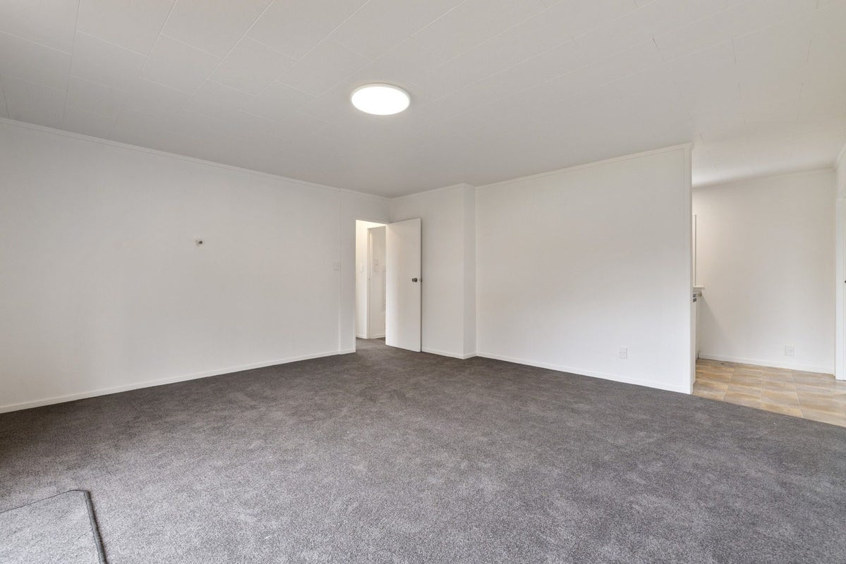 60B Thomas Crescent, Western Heights, Rotorua - Carousel 2