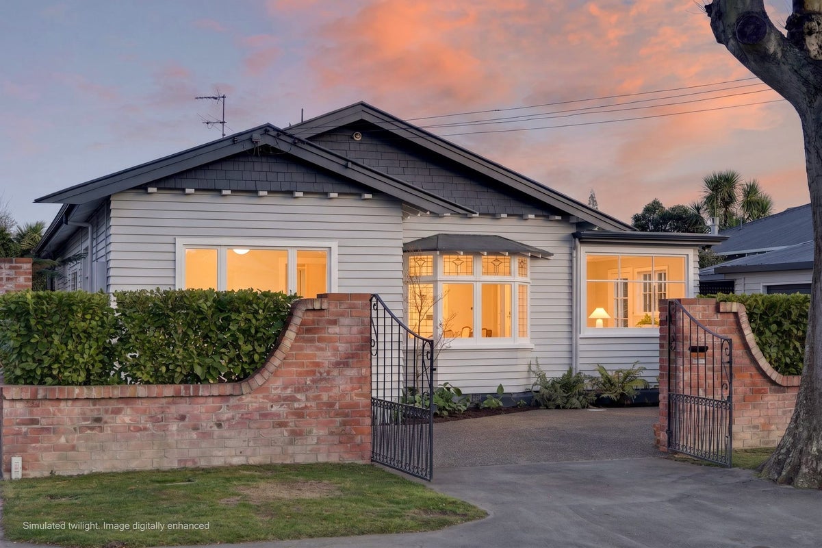 49 Massey Crescent, St Albans, Christchurch - Carousel 1