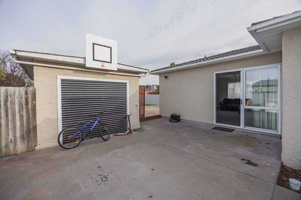 7 Teviot Street, Oamaru North, Oamaru - Carousel 2