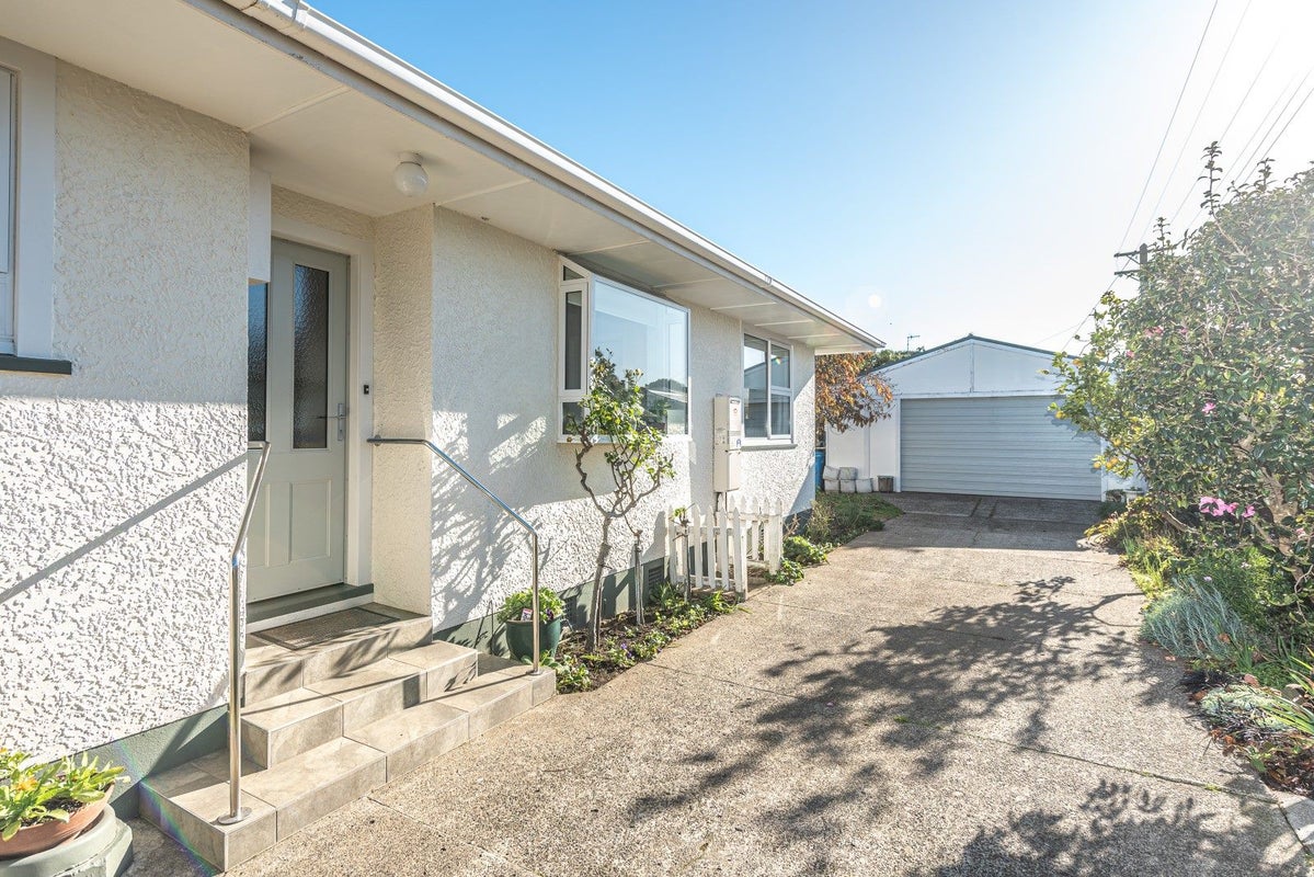 64 Fitzherbert Avenue, Tawhero, Whanganui - Carousel 2