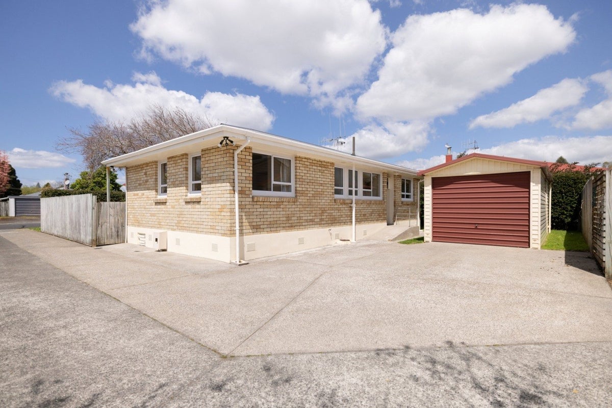 18A Queen Road, Bellevue, Tauranga - Carousel 15