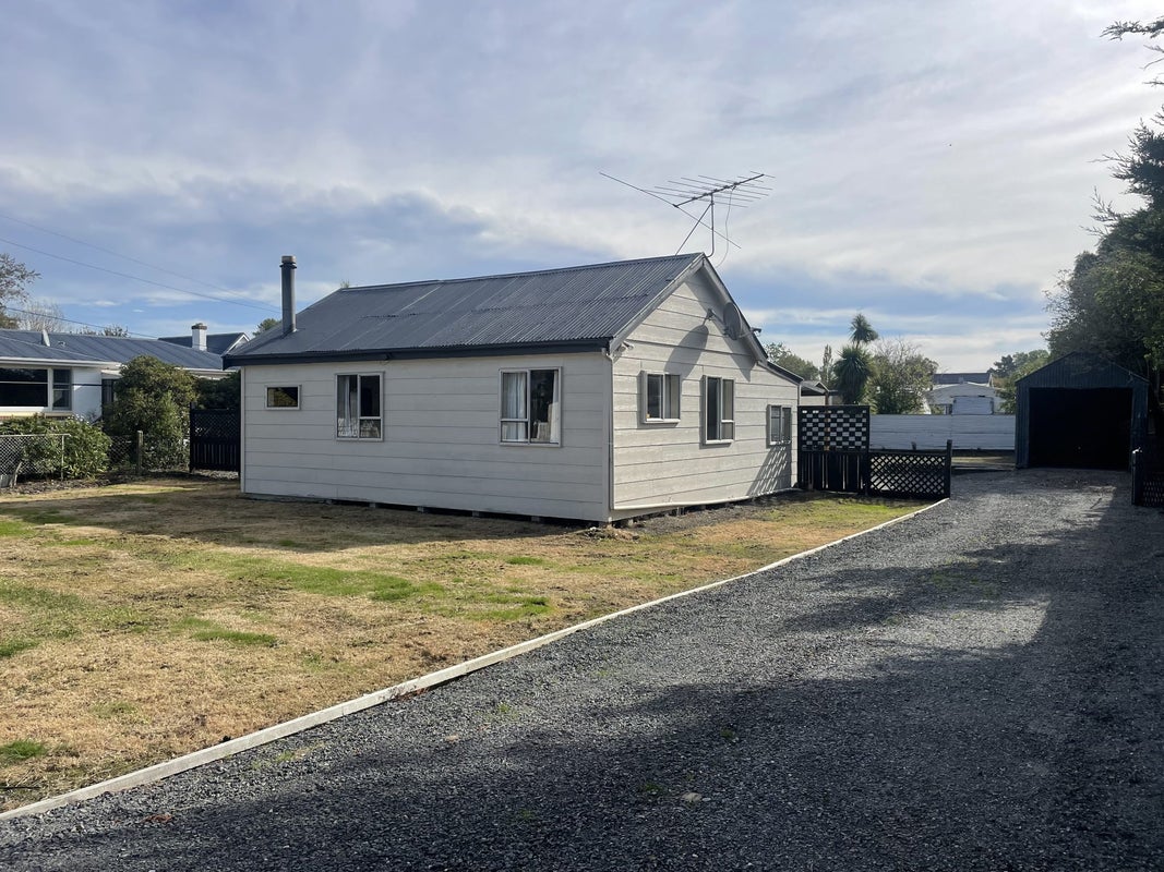 10 Johnson Street, Milton - Carousel 2