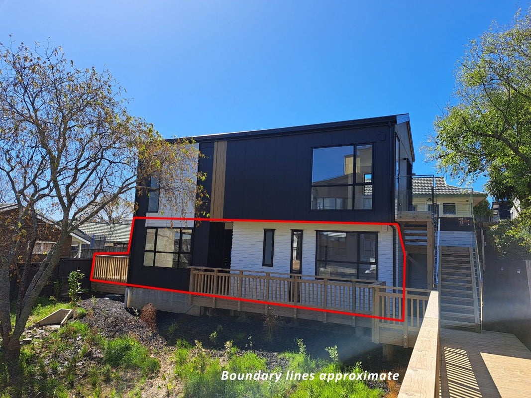 11/53 Drake Street, Howick, Auckland - Carousel 1