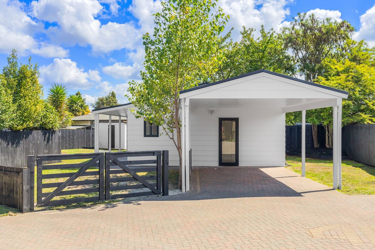 4 Elizabeth Street, Tauhara, Taupo - Carousel 2