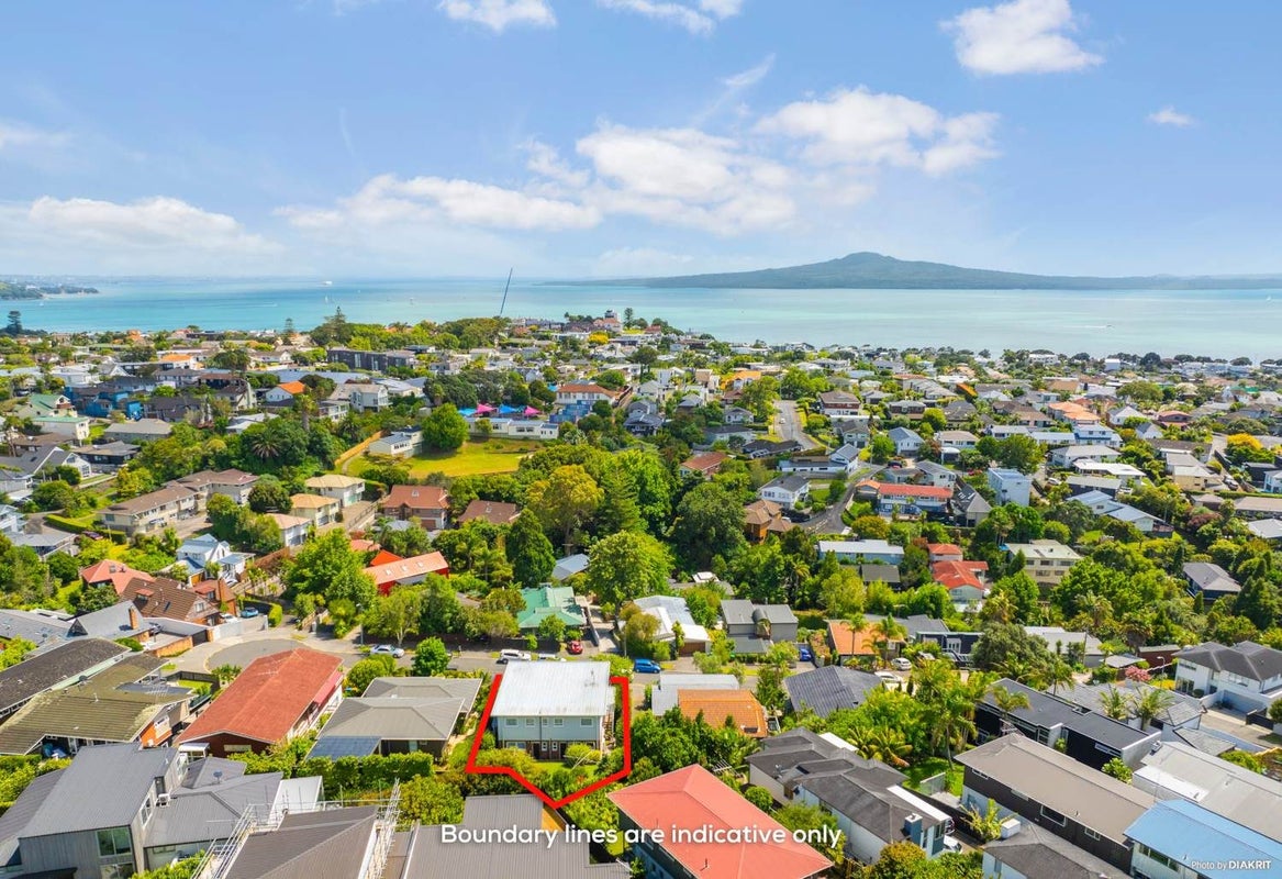 1/8 Geraldine Place, Kohimarama, Auckland - Carousel 15