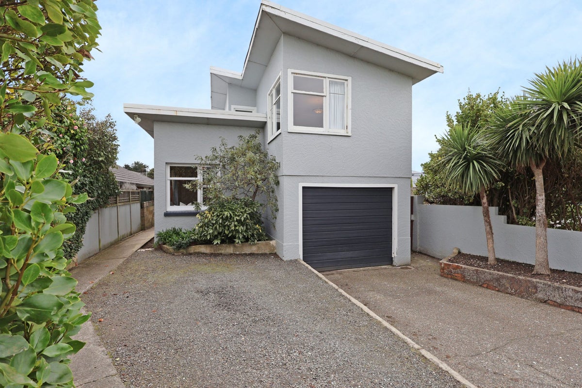 124 Leet Street, Invercargill - Carousel 2