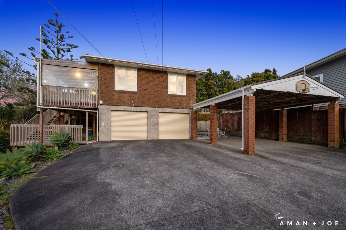 9 Church Street, Swanson, Auckland - Carousel 1