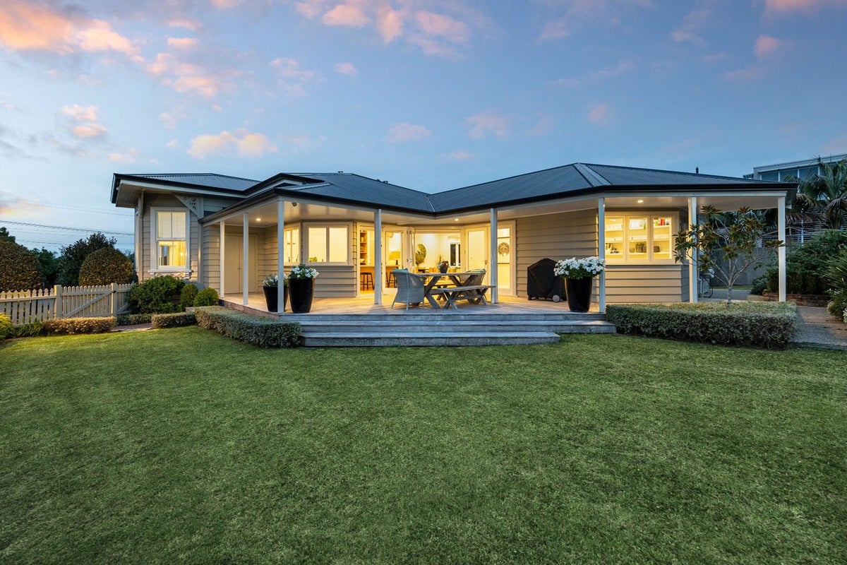 21 Milton Road, Mount Eden, Auckland - Carousel 20
