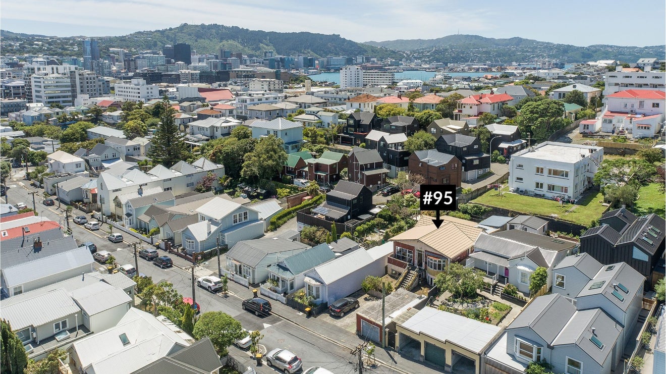95 Elizabeth Street, Mount Victoria, Wellington - Carousel 2
