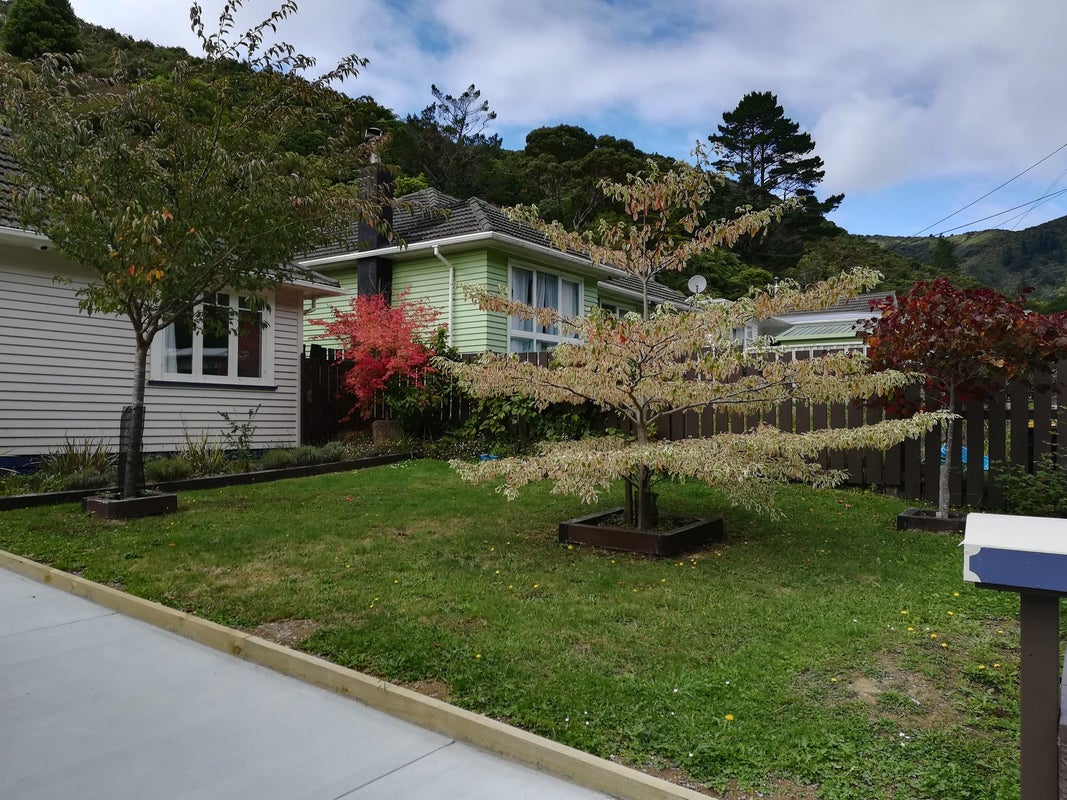 27 Sunny Grove, Wainuiomata, Lower Hutt - Carousel 28