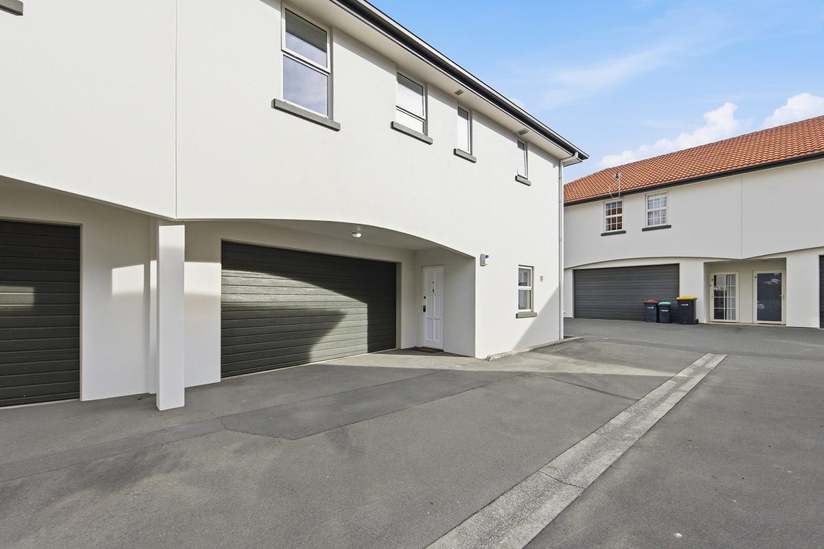 9B Crohane Place, Addington, Christchurch - Carousel 1